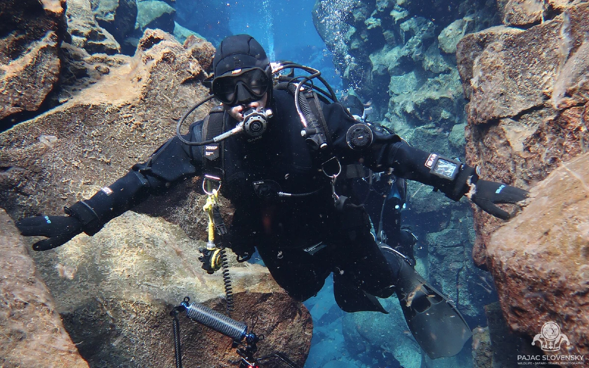 Between Two Continents: Diving the Silfra Fissure